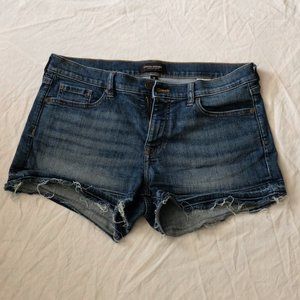Banana Republic Premium Mid-Rise 3" Denim Short